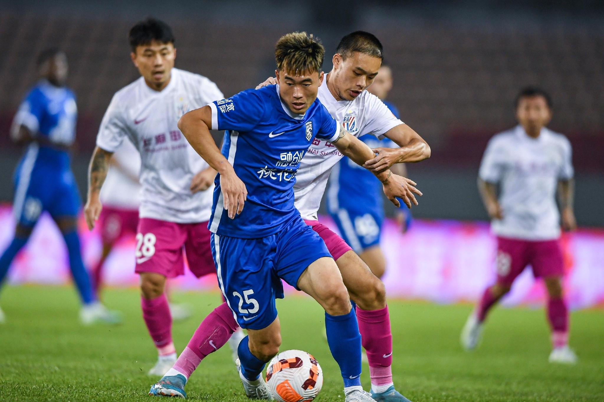 塞内加尔大胜布基纳法索，领跑小组榜首