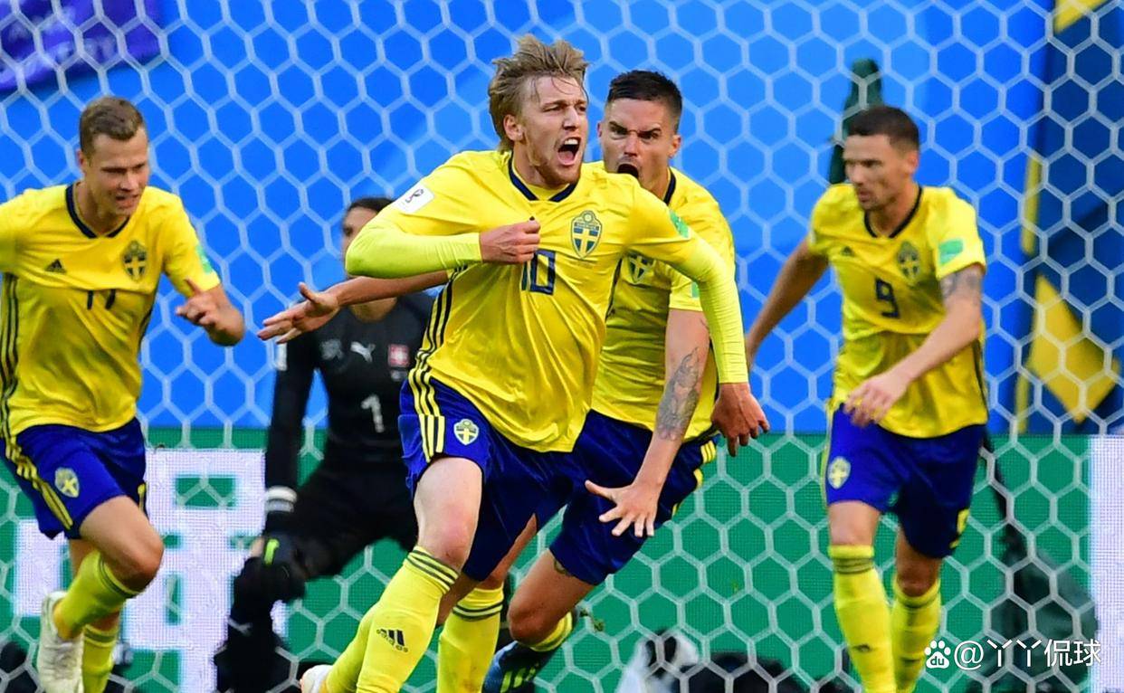 卢森堡队球员合作紧密，取得晋级机会