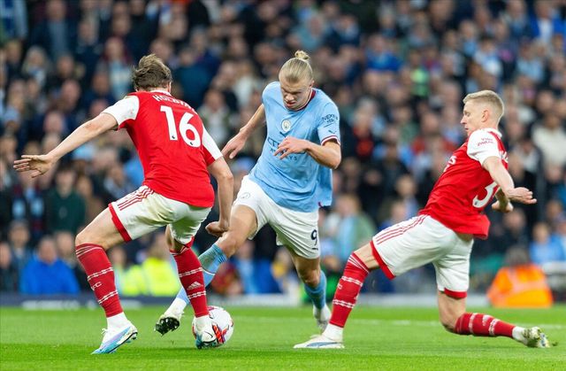 曼城双杀对手,强势晋级下一轮比赛 曼城双杀对手,强势晋级下一轮比赛