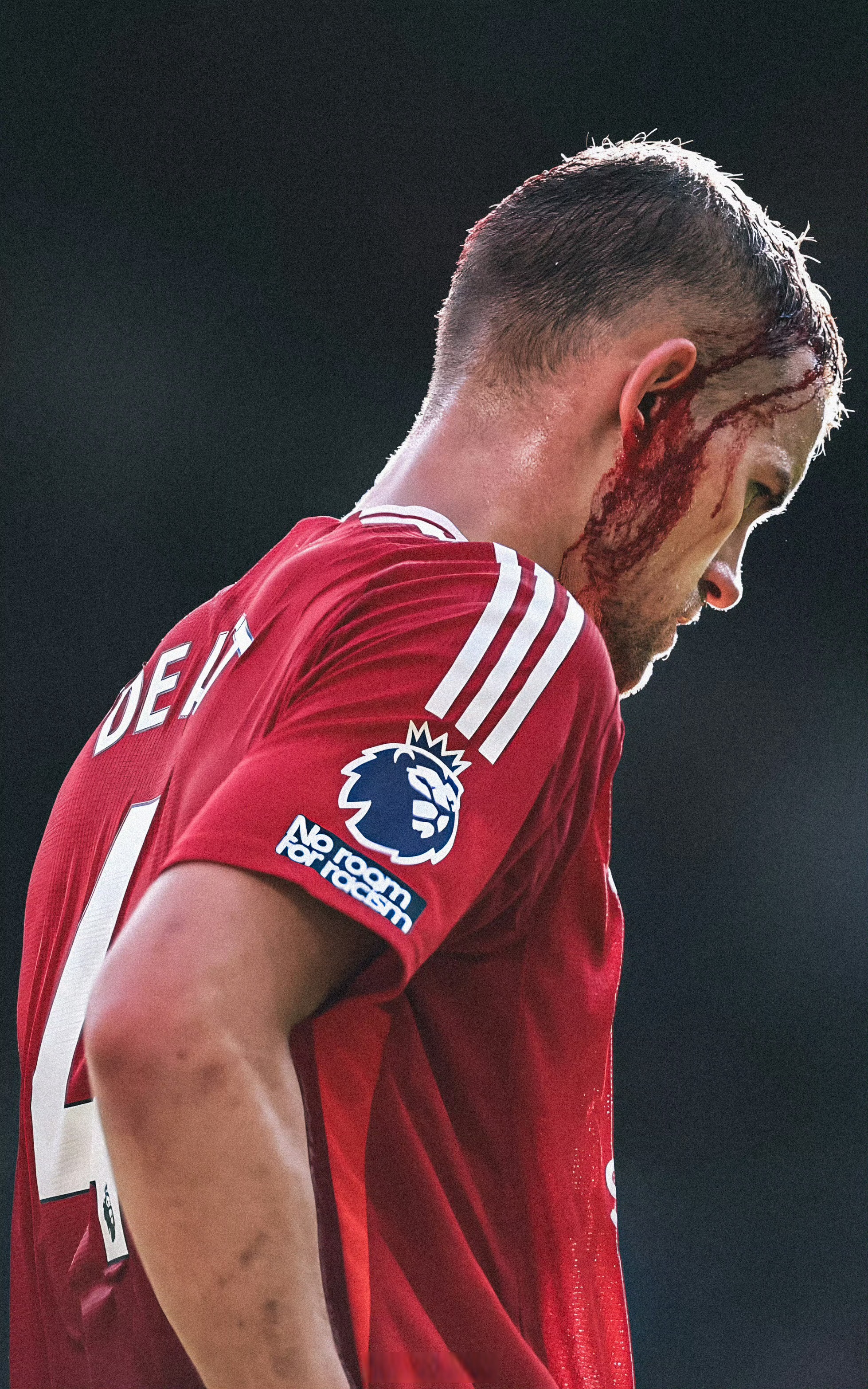 曼联射手狂斩三球,老特拉福德响起胜利的欢呼声 曼联射手狂斩三球,老特拉福德响起胜利的欢呼声