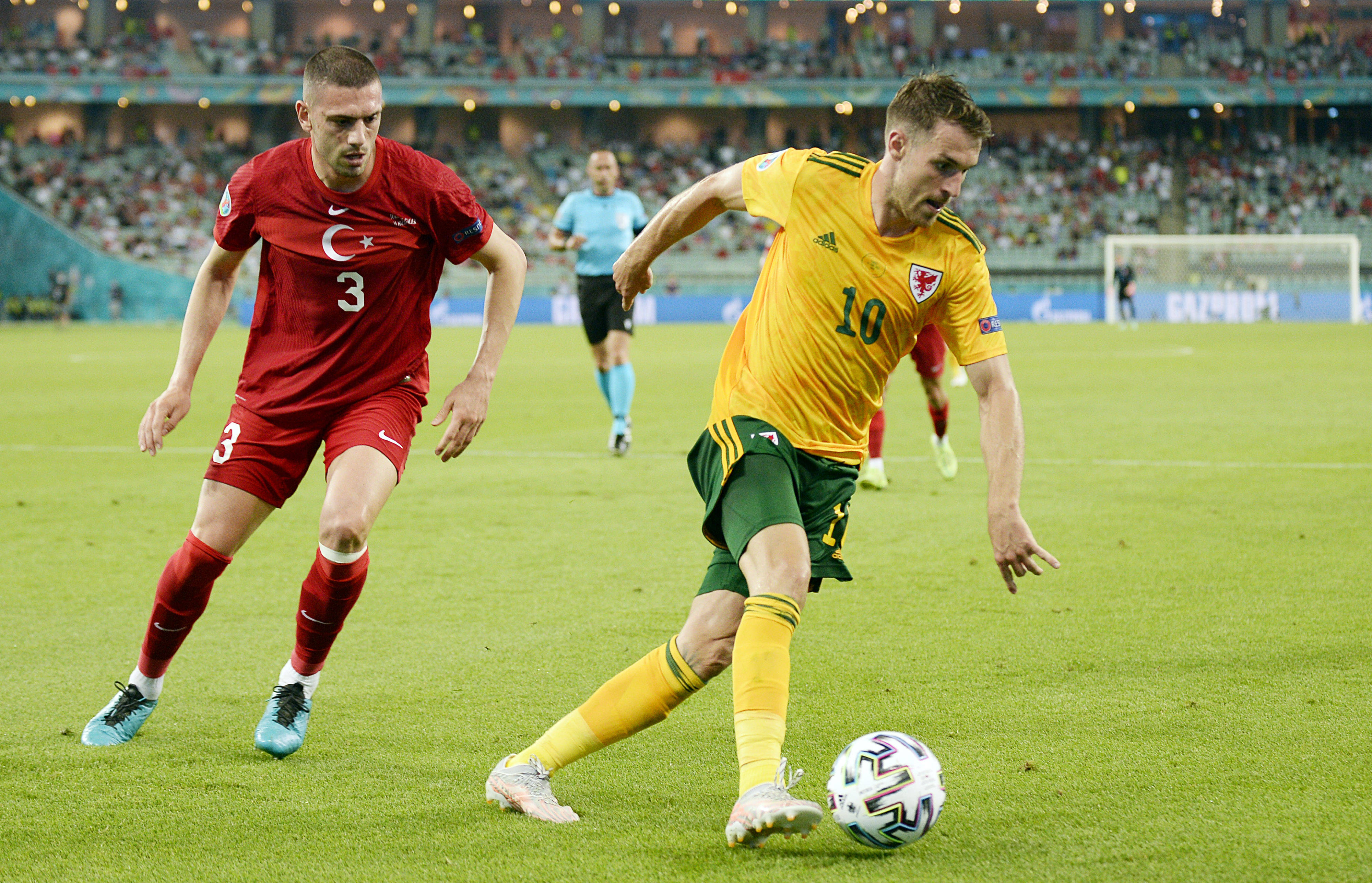 斯洛伐克队在关键比赛中力保晋级 斯洛伐克队在关键比赛中力保晋级