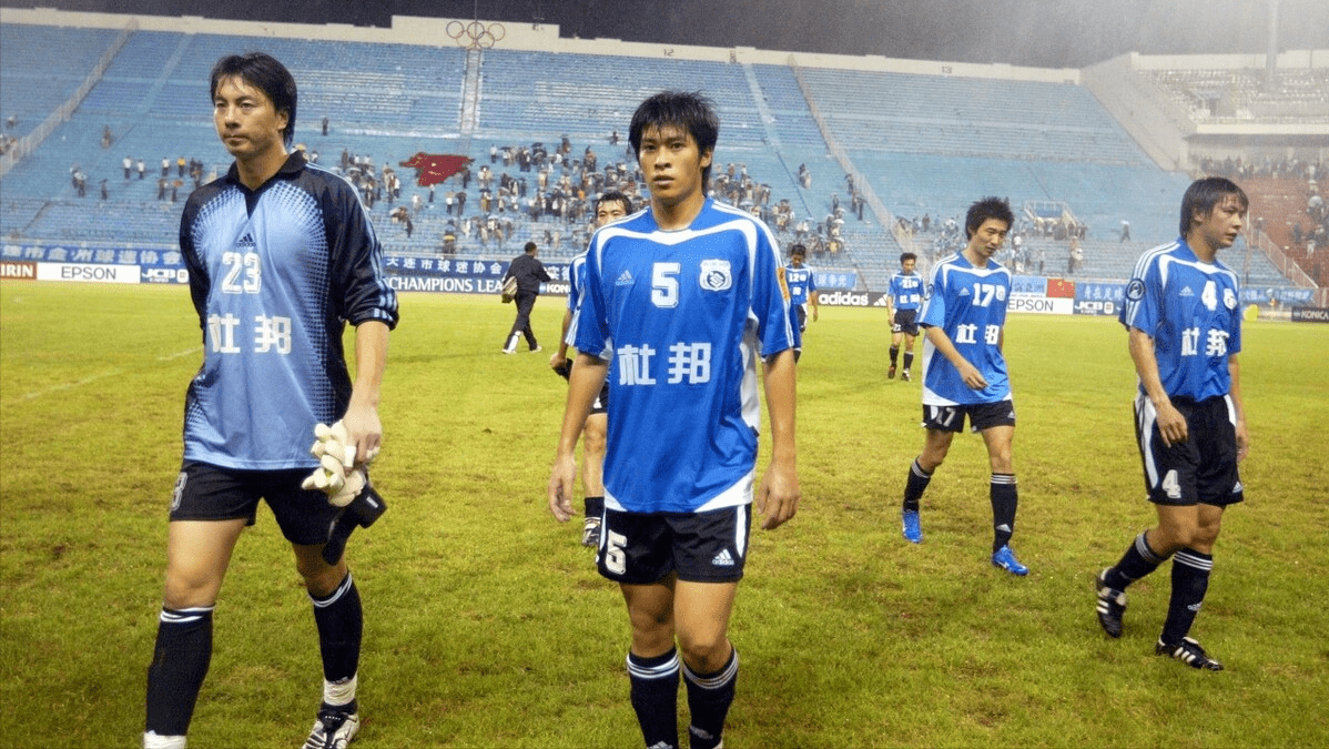 实德队员因伤退赛,主教练崩溃呼吁俱乐部加强训练 实德队员因伤退赛,主教练崩溃呼吁俱乐部加强训练