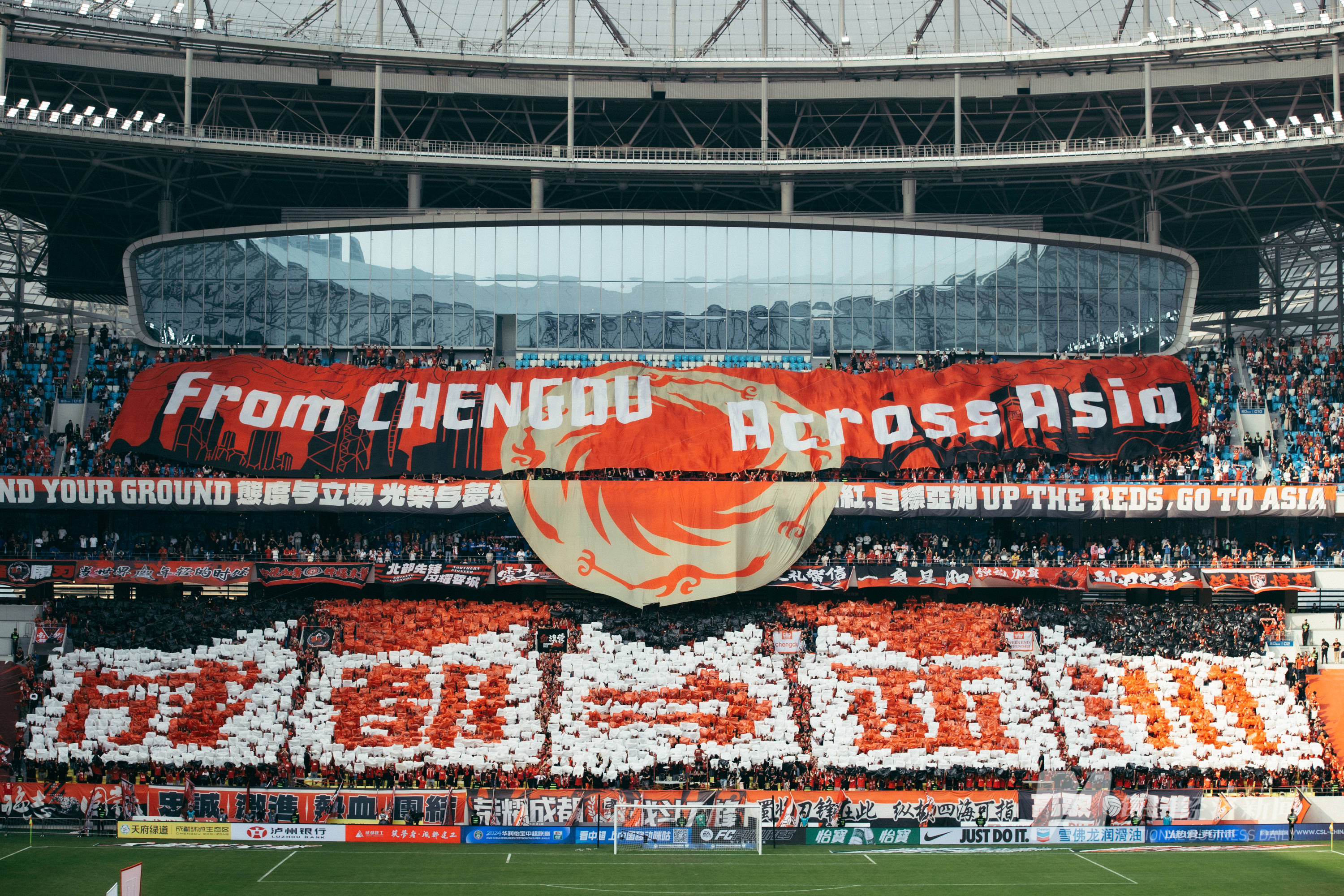 利物浦劫后余生,球迷呼吁全力拼搏 利物浦劫后余生,球迷呼吁全力拼搏