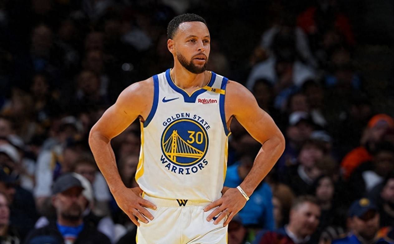 勇士主帅:球队备战明星赛,集中精力提高表现 勇士主帅:球队备战明星赛,集中精力提高表现