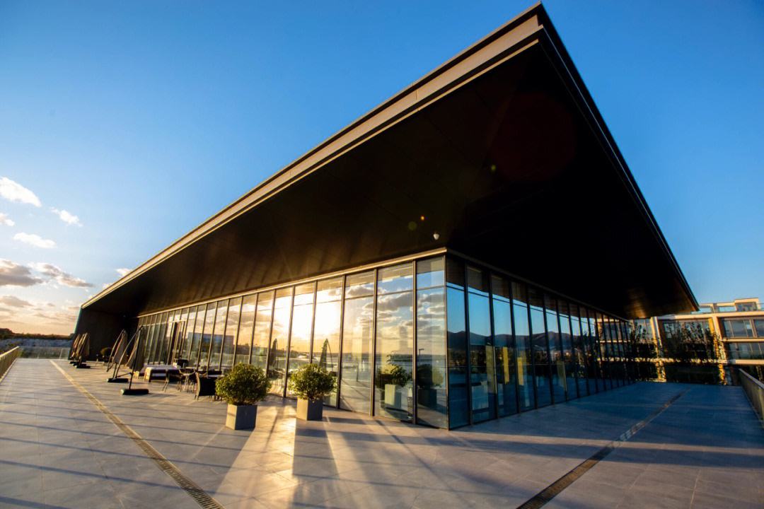 海南海天骄阳击败四川绿城 海南海天骄阳击败四川绿城