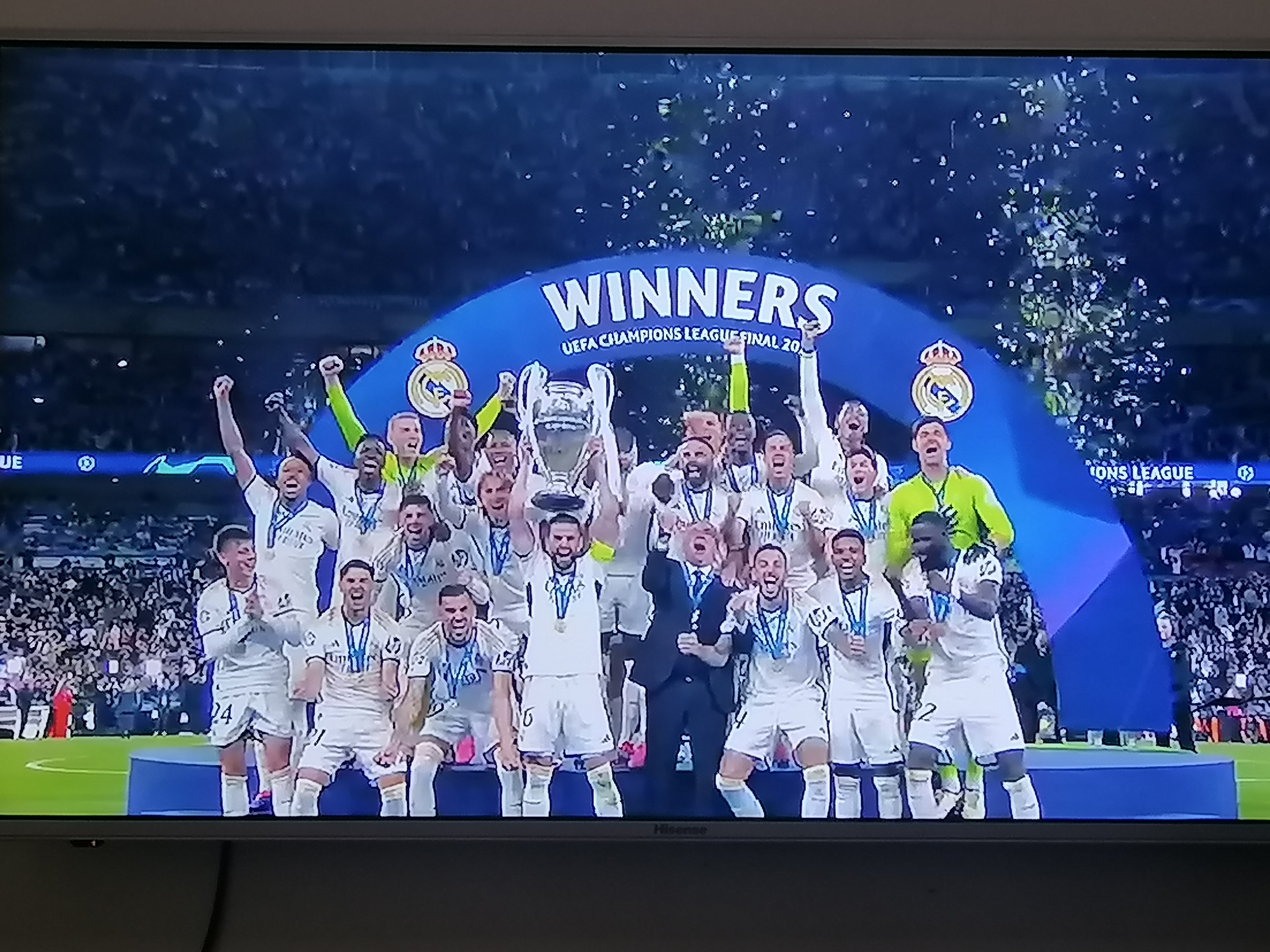 皇家马德里队在比赛中再次夺冠 皇家马德里队在比赛中再次夺冠