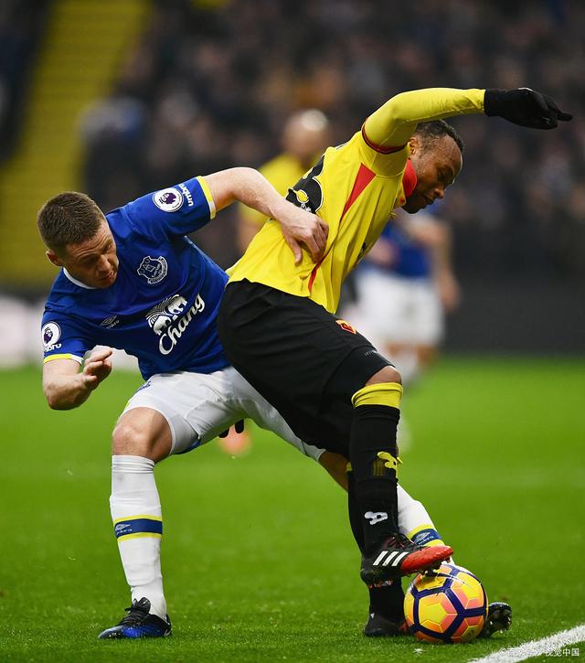 利兹联客场大胜诺里奇，保持升班马活力