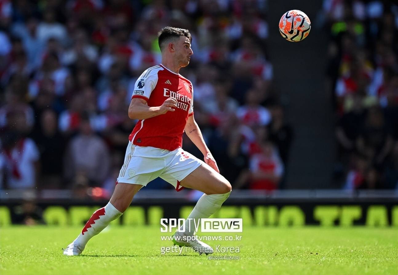 贝西克塔斯力克阿森纳,豪取第二 贝西克塔斯力克阿森纳,豪取第二