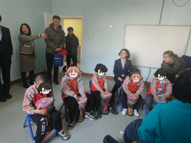 队长出席公益活动,为残障儿童送去关爱 队长出席公益活动,为残障儿童送去关爱