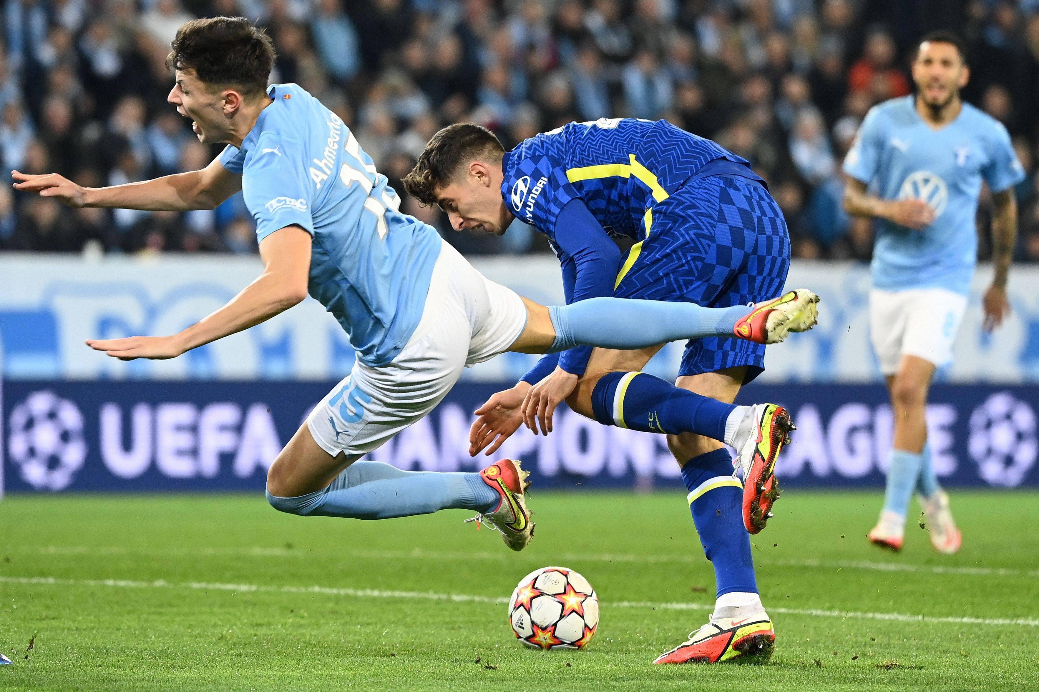 国米客场大胜卡利亚里，欧冠希望再现曙光