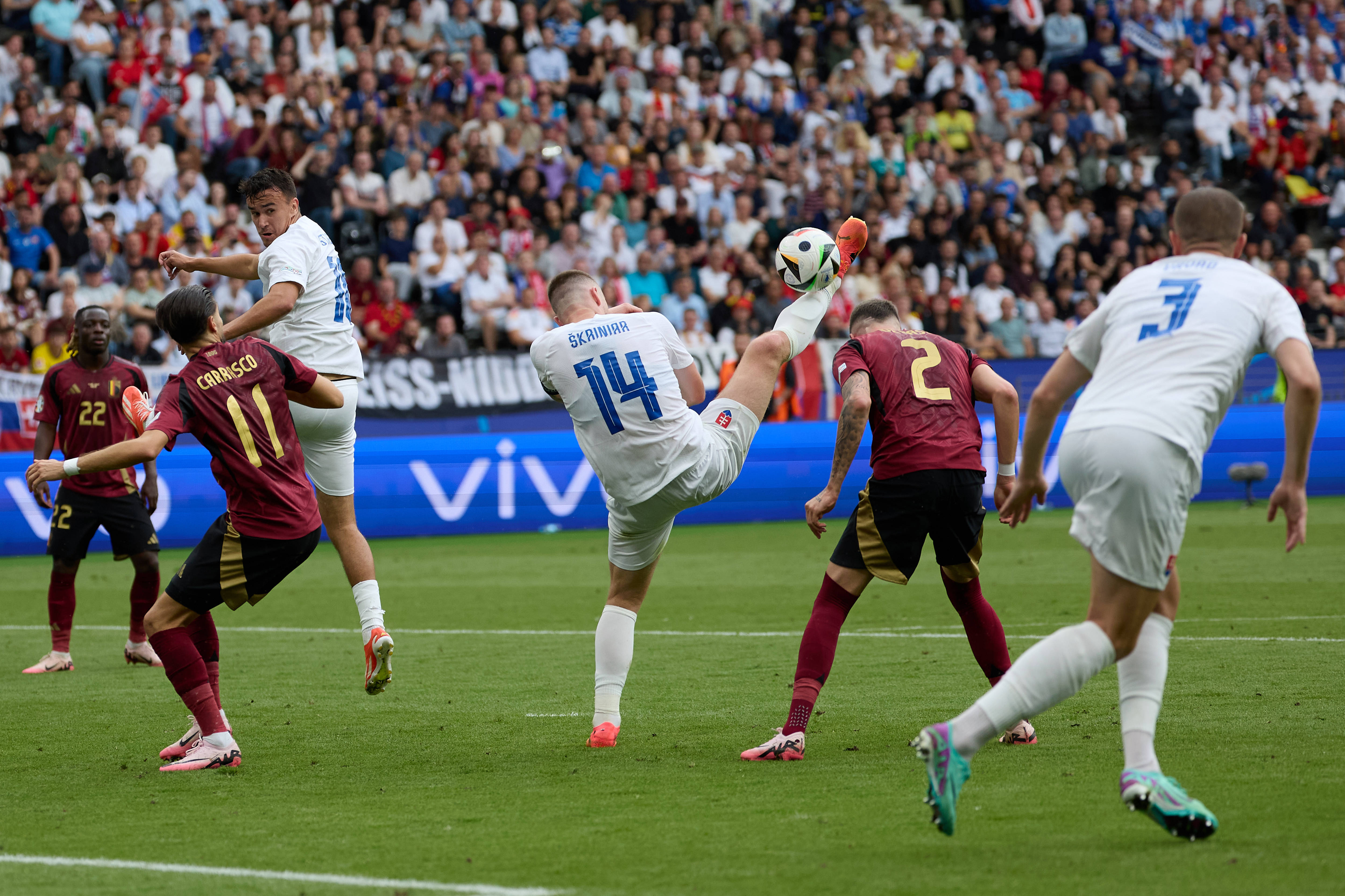 斯洛伐克队准备对阵克罗地亚队 斯洛伐克队准备对阵克罗地亚队