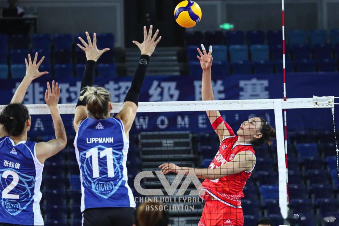 四川队经典对决,遗憾不敌强手 四川队经典对决,遗憾不敌强手