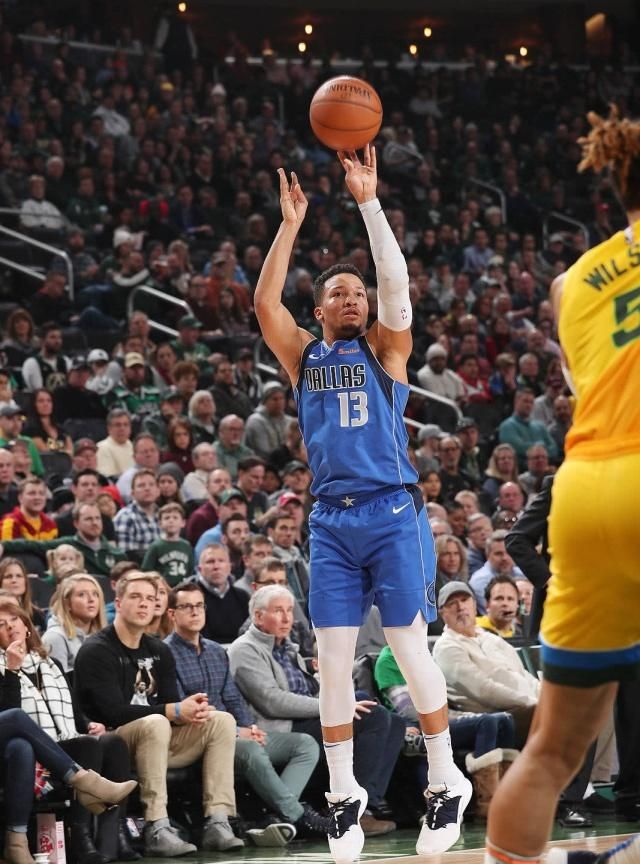 国际篮坛新秀助力欧洲豪门夺得冠军头衔