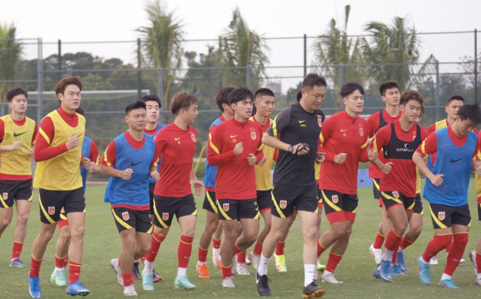 全力以赴!优秀选手为荣誉而战 全力以赴!优秀选手为荣誉而战