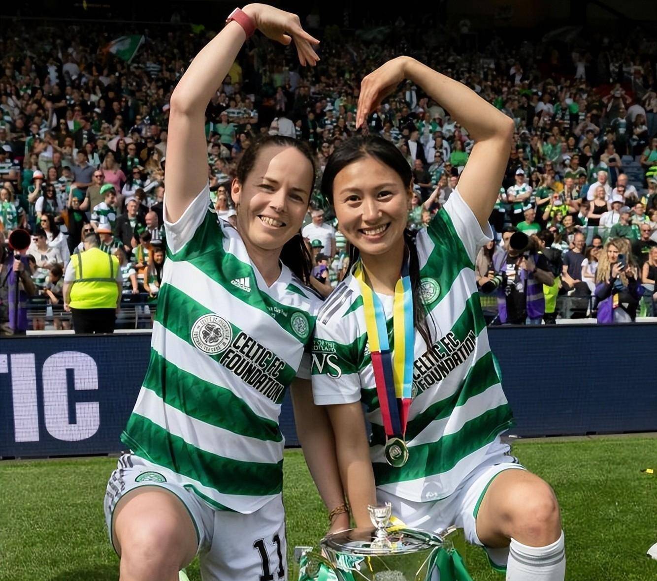 罗马尼亚女足全面发力,取得胜利 罗马尼亚女足全面发力,取得胜利