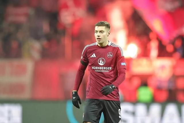 利物浦新援助攻破门，德乙冠军实力挑战顶级联赛