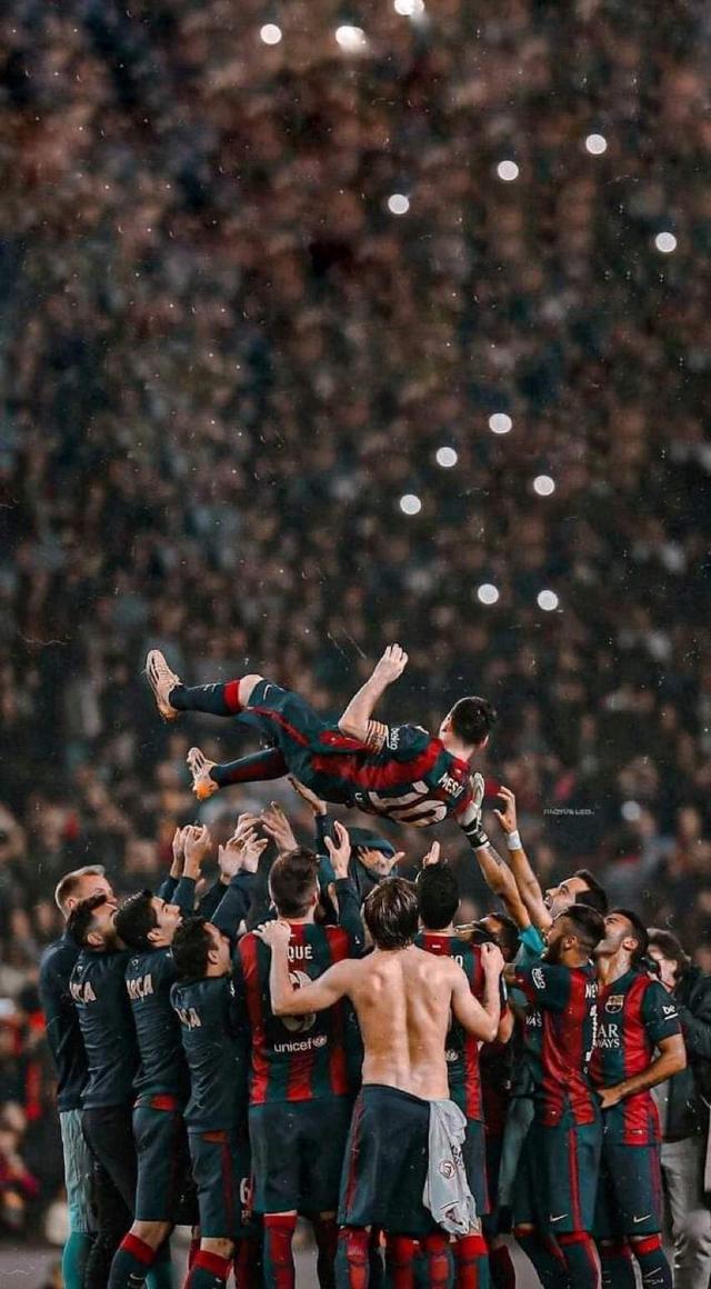 梅西梅开二度,巴黎圣日耳曼重振士气 梅西梅开二度,巴黎圣日耳曼重振士气