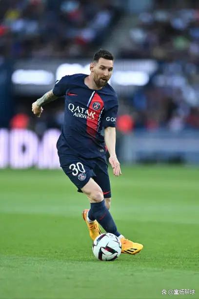 梅西梅开二度,巴黎圣日耳曼重振士气 梅西梅开二度,巴黎圣日耳曼重振士气