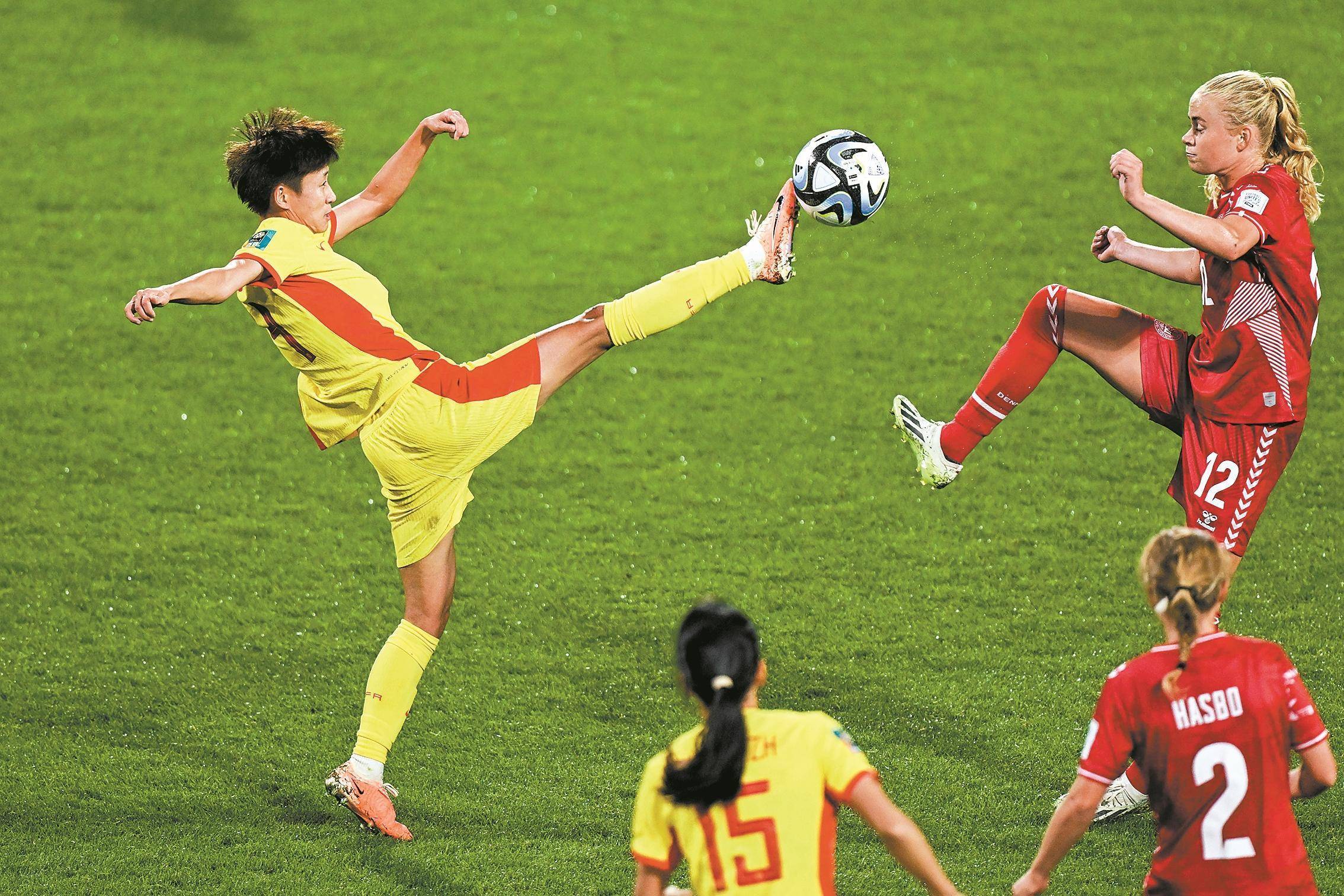 中国女足在热身赛中展现出色发挥