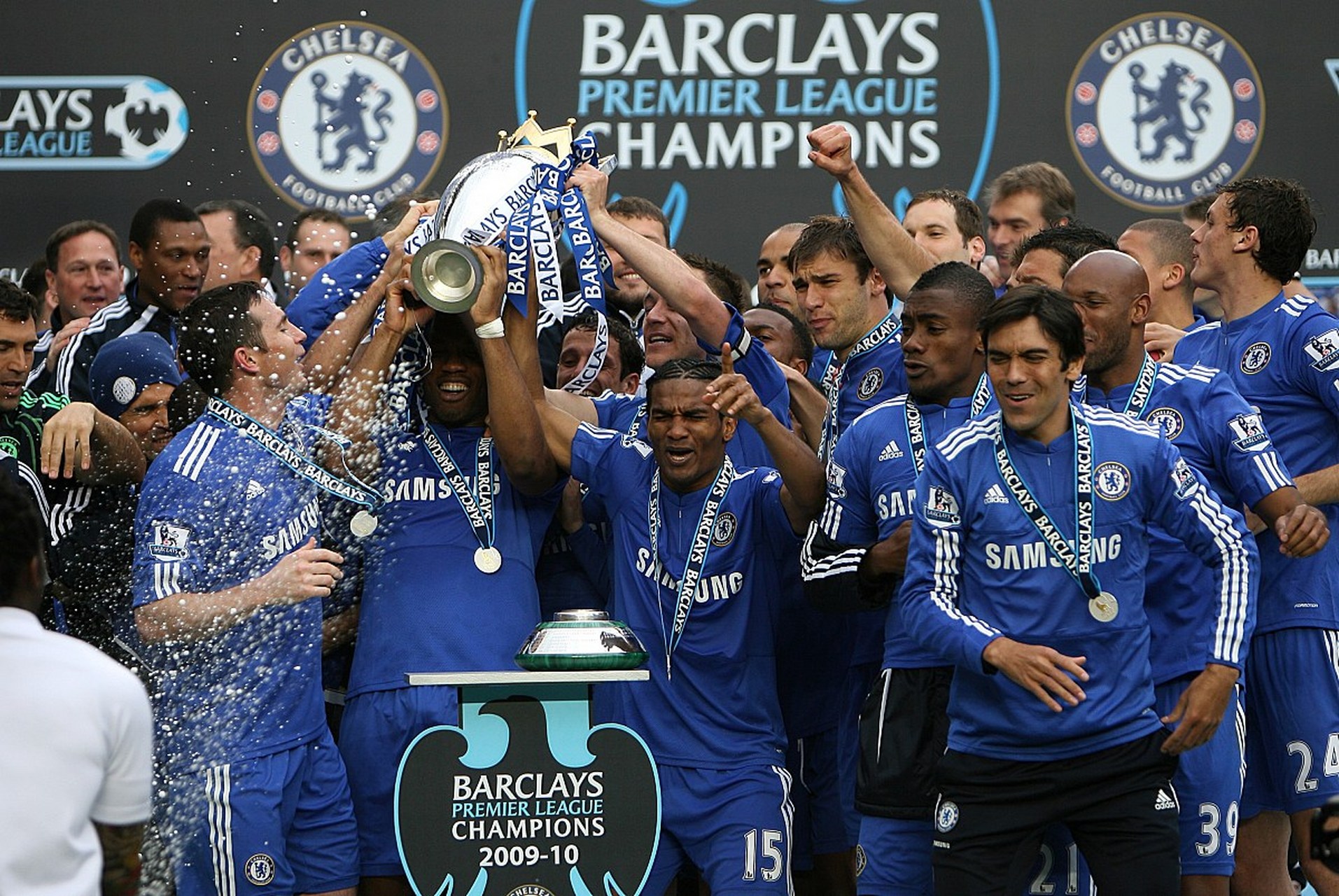 切尔西客场逆转,取得连胜 切尔西客场逆转,取得连胜