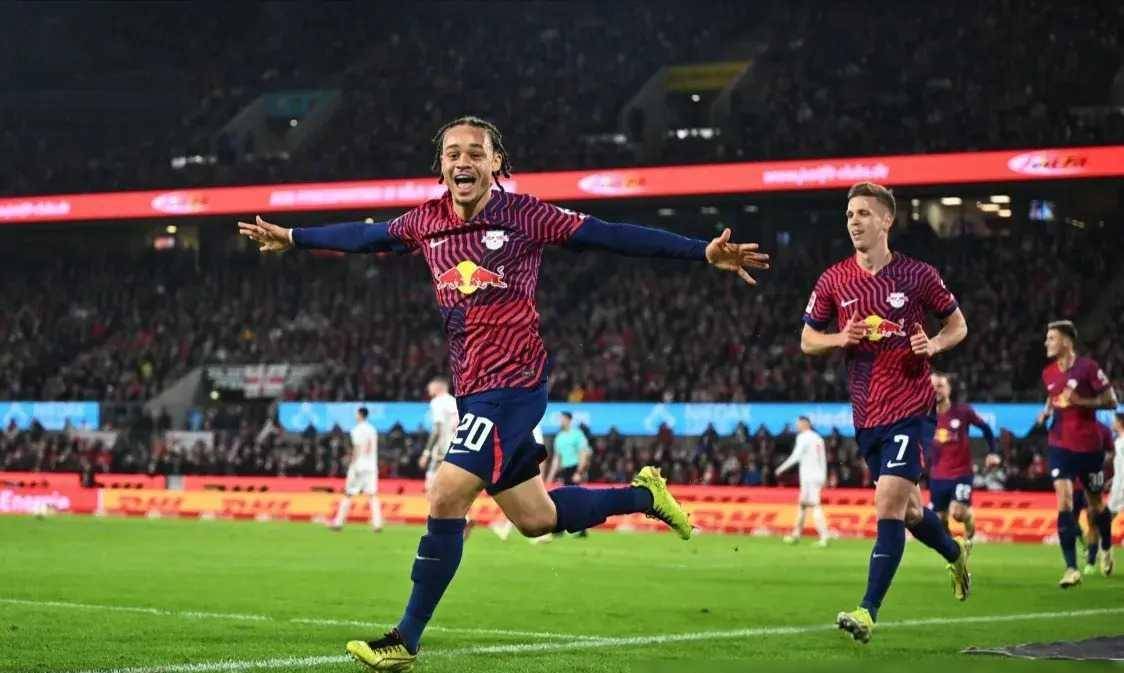 勒沃库森客场大胜,稳固积分榜前列 勒沃库森客场大胜,稳固积分榜前列