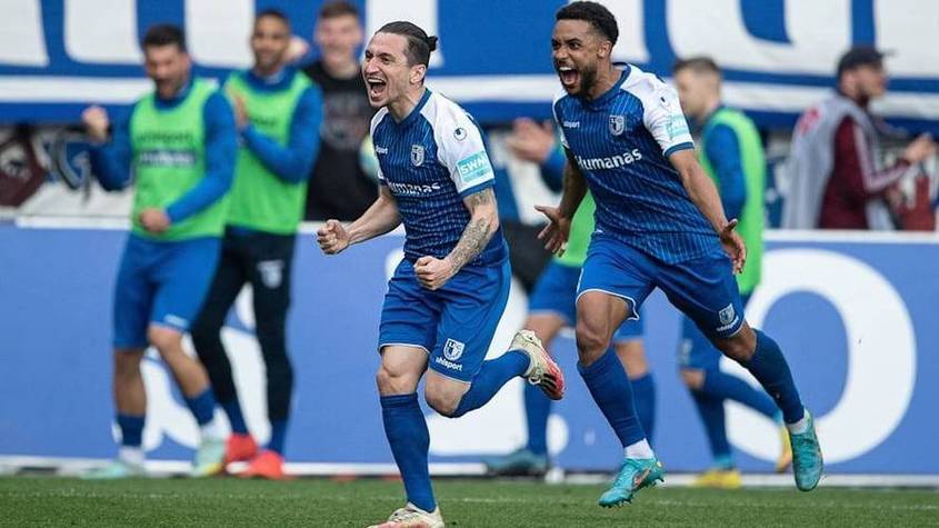 柏林赫塔客场逼平对手,争夺平局 柏林赫塔客场逼平对手,争夺平局