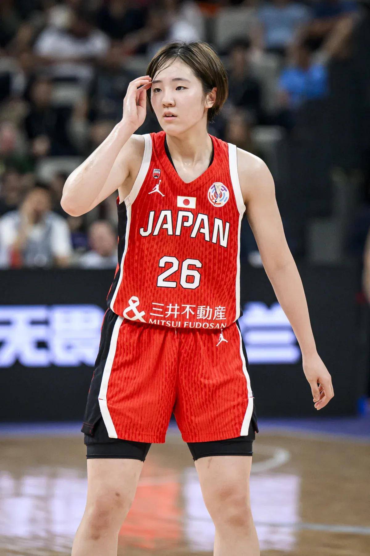 河南女篮抢眼表现再添一胜 河南女篮抢眼表现再添一胜