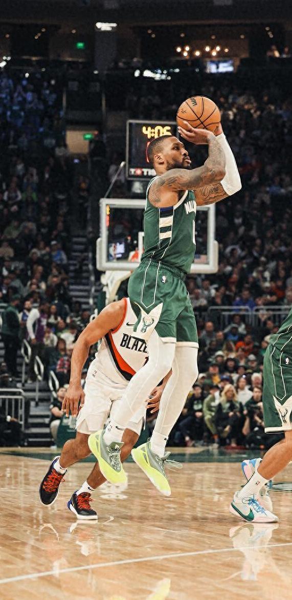 开拓者客场击败火箭，利拉德持续发挥出色