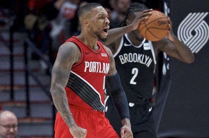 开拓者客场击败火箭，利拉德持续发挥出色