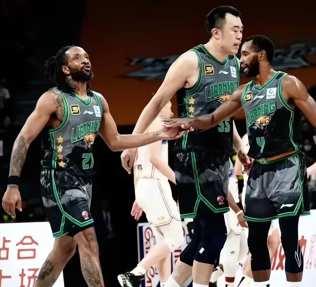 阵容调整后球队赢球效果显著，令人瞩目