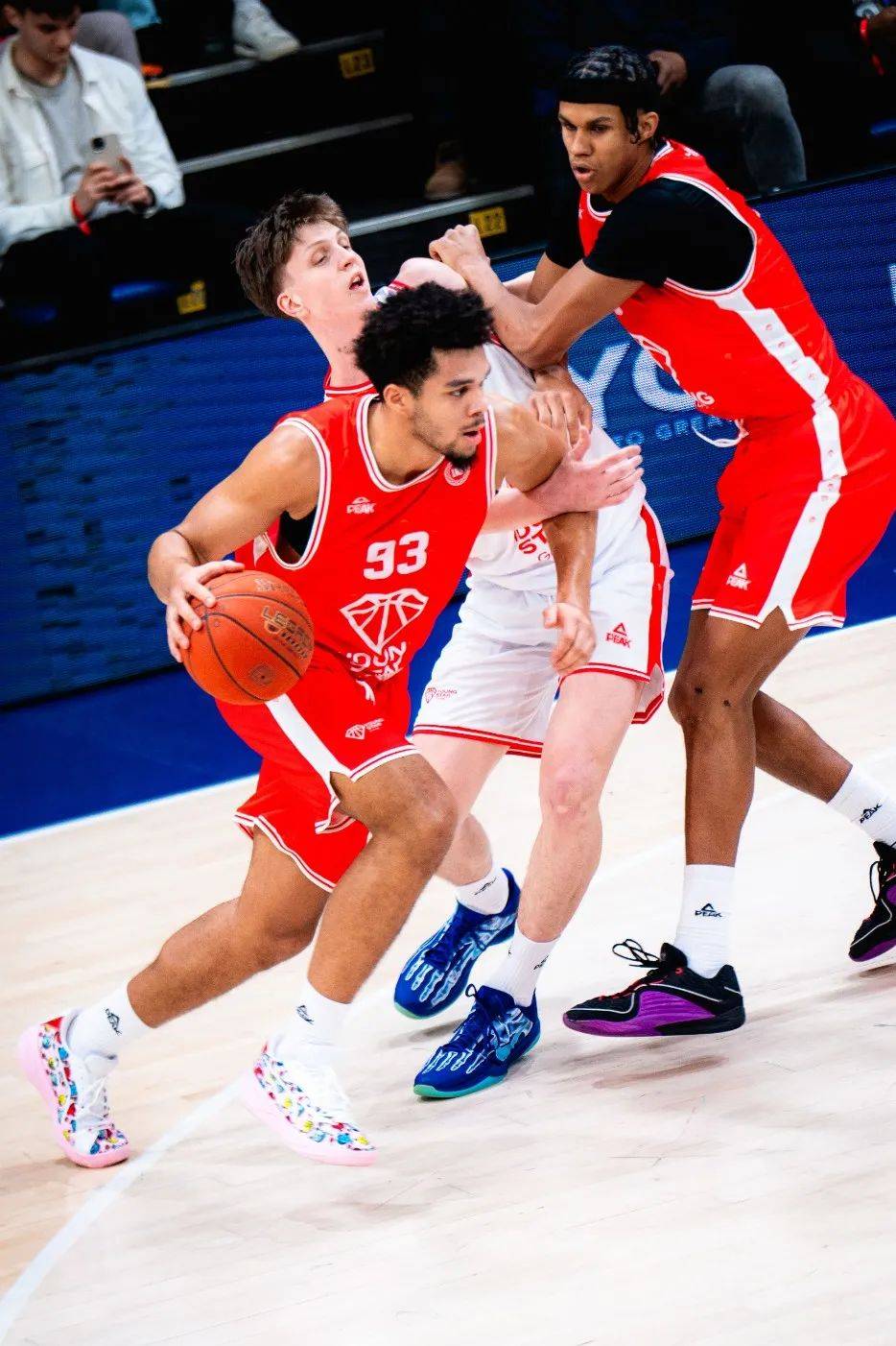 大洋洲地区篮球赛事吸引全球目光 大洋洲地区篮球赛事吸引全球目光