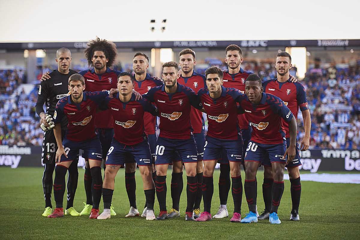 佛罗伦萨客场击败都灵,保持欧战席位 佛罗伦萨客场击败都灵,保持欧战席位