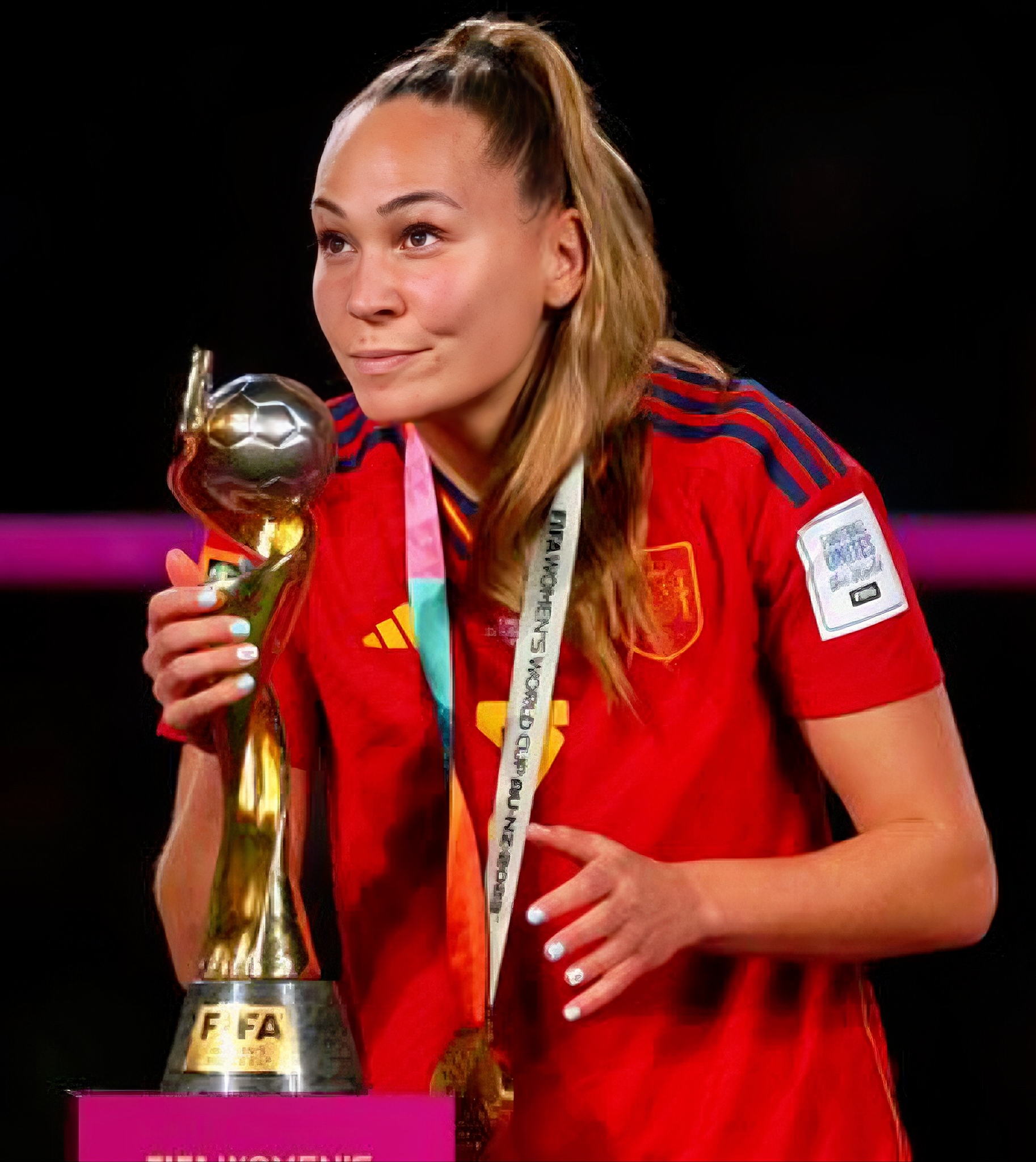 墨西哥女足队员荣获最佳球员奖 墨西哥女足队员荣获最佳球员奖