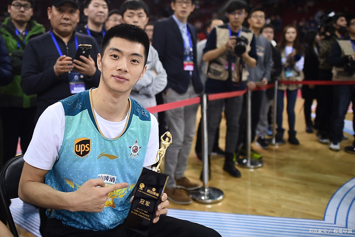 法国篮球联赛开始选拔新人球员 法国篮球联赛开始选拔新人球员