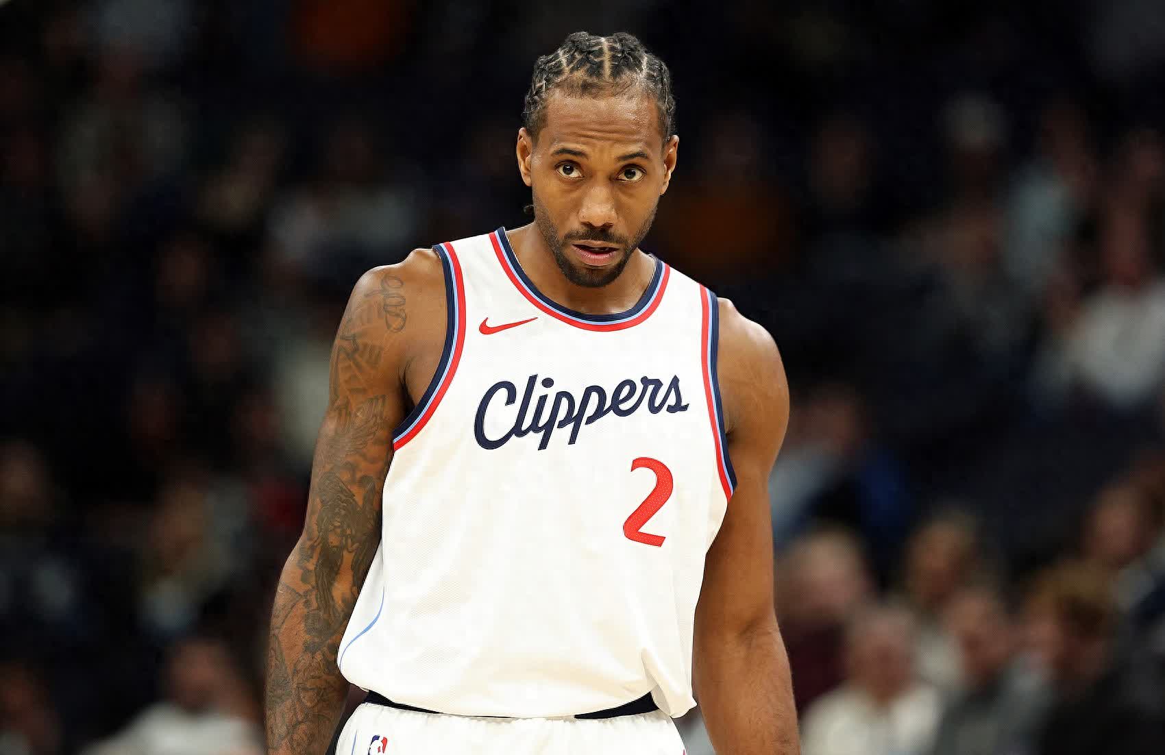 热火告捷开拓者，莱昂纳德全场砍下26分