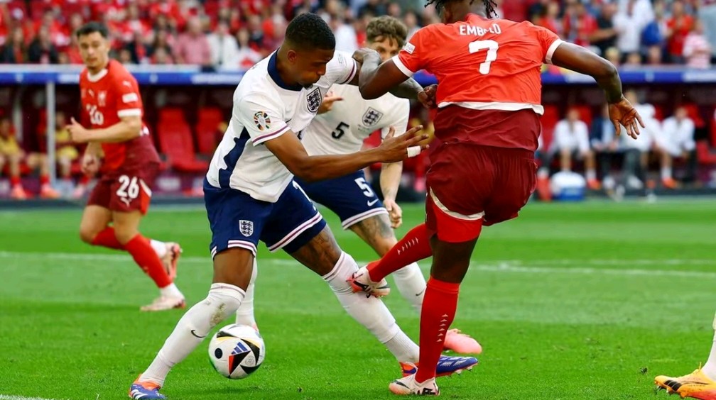 热门球队在欧洲赛场上展现出色的表现 热门球队在欧洲赛场上展现出色的表现