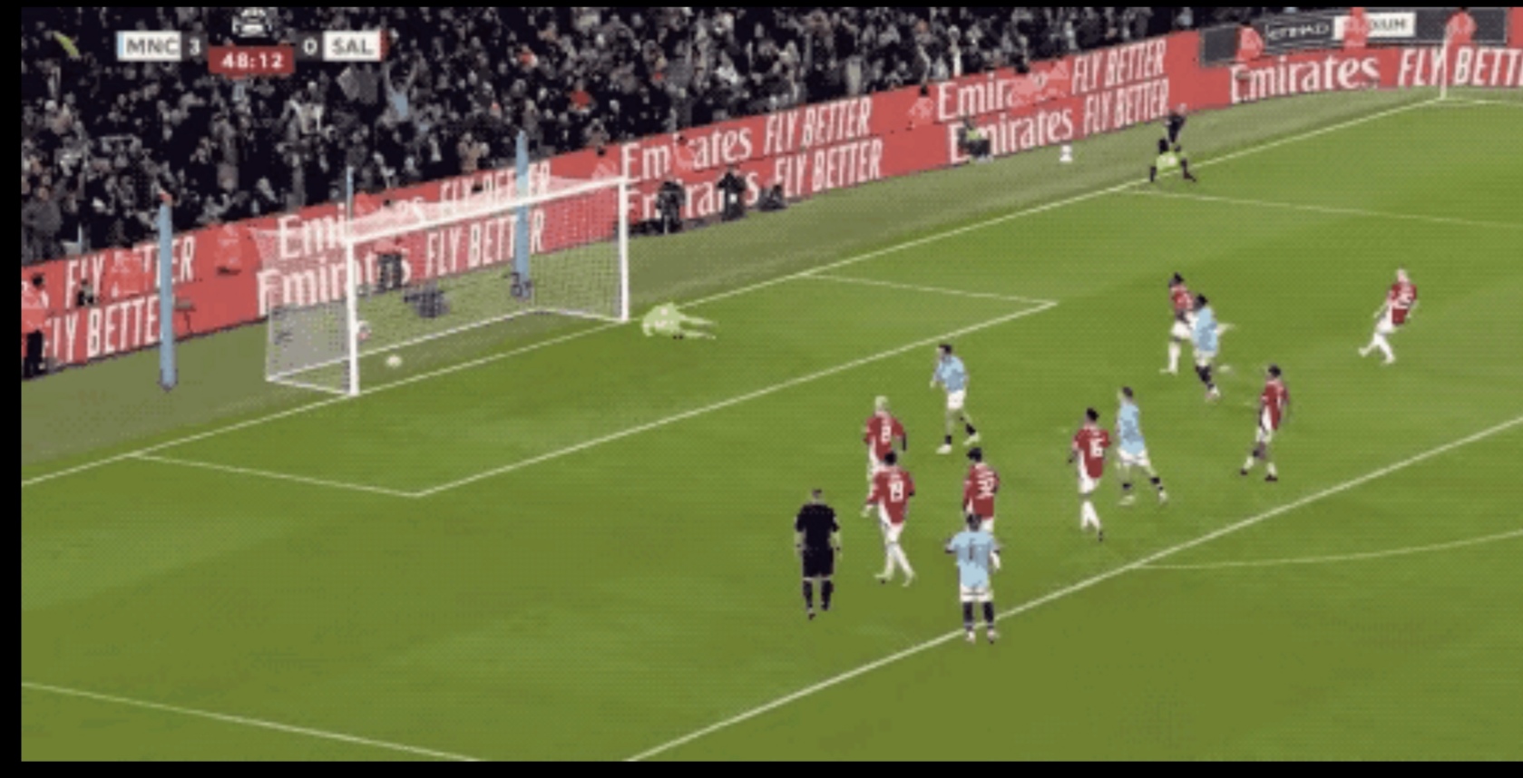 英格兰足球赛事备受瞩目 英格兰足球赛事备受瞩目