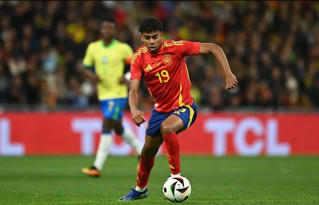 欧洲球员风采展现,新冠疫情对赛事影响减弱 欧洲球员风采展现,新冠疫情对赛事影响减弱